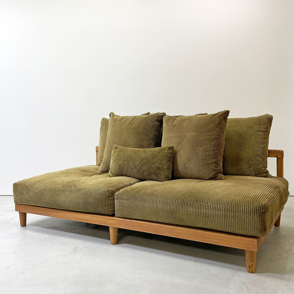 リセノ Re:CENO アグラ AGRA 3シーター ソファ コーデュロイ オリーブ アッシュ材 カバーリング 背クッション5個 横長クッション1個 フェザー混仕様　～ズドン！と飛び込みたくなるソファ～