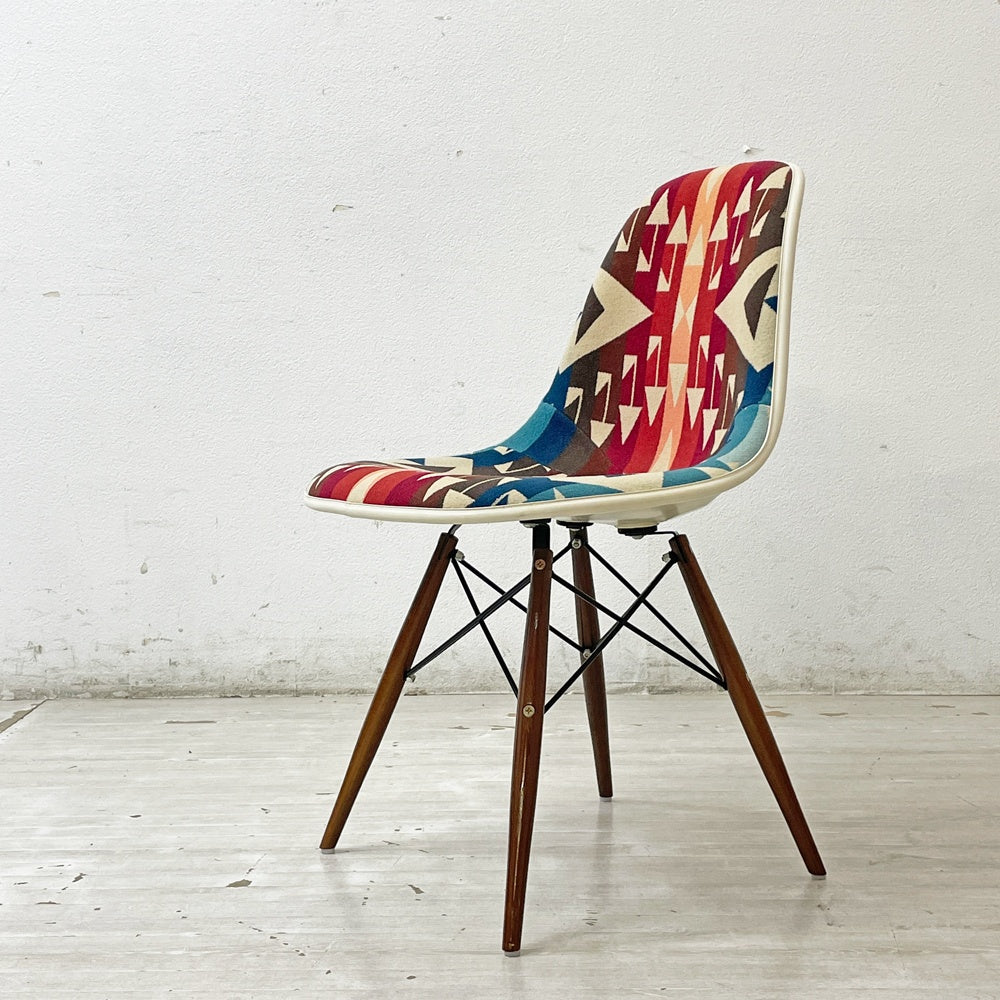 【祖師ヶ谷大蔵店】メイドバイセブン リユース MADE BY SEVEN REUSE ペンドルトン PENDLETON × ハーマンミラー Herman Mille サイドシェルチェア Big Thunder Scarlet FRP製 ドゥエルレッグベース C&R イームズ ミッドセンチュリー 買取させていただきました。