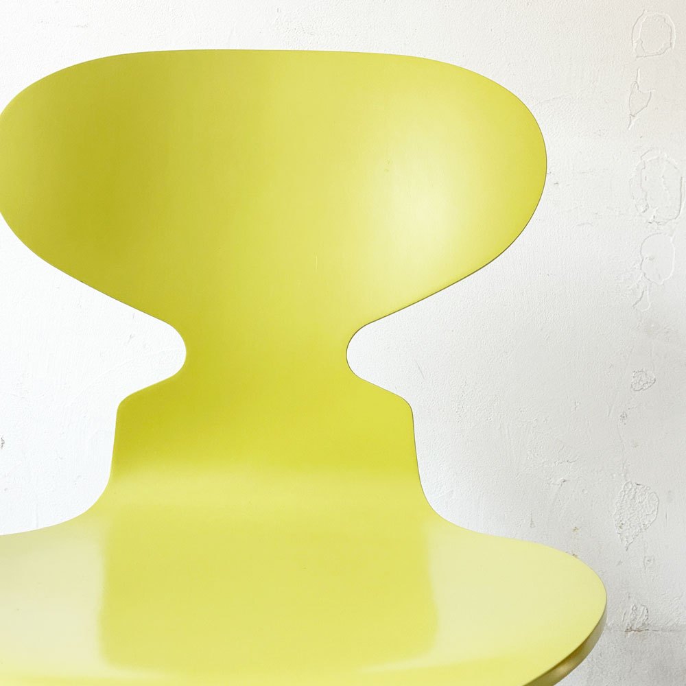 【下北沢店】フリッツハンセン Fritz Hansen 3101 アントチェア ANT CHAIR 4本脚 ライム 廃番カラー 買取させていただきました。