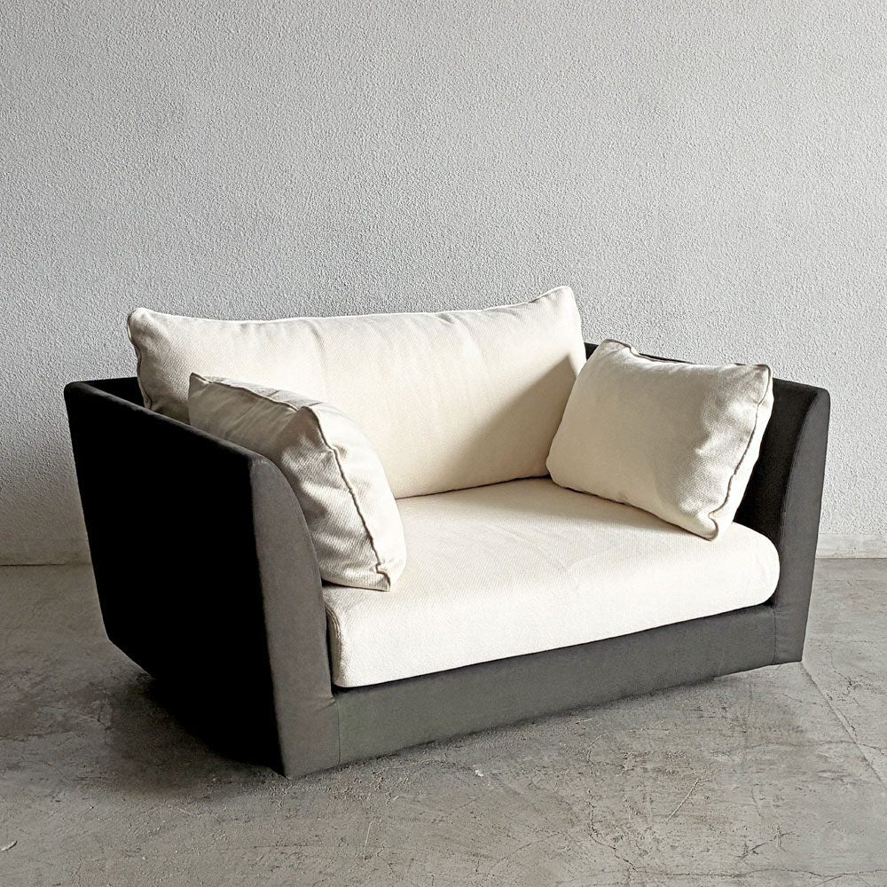 【登戸BASE店】アルフレックス arflex エーソファ A SOFA 1.5人掛けソファ アームソファ W127.5cm ファブリック ダークグリーン フェザークッション付き 買取させていただきました。