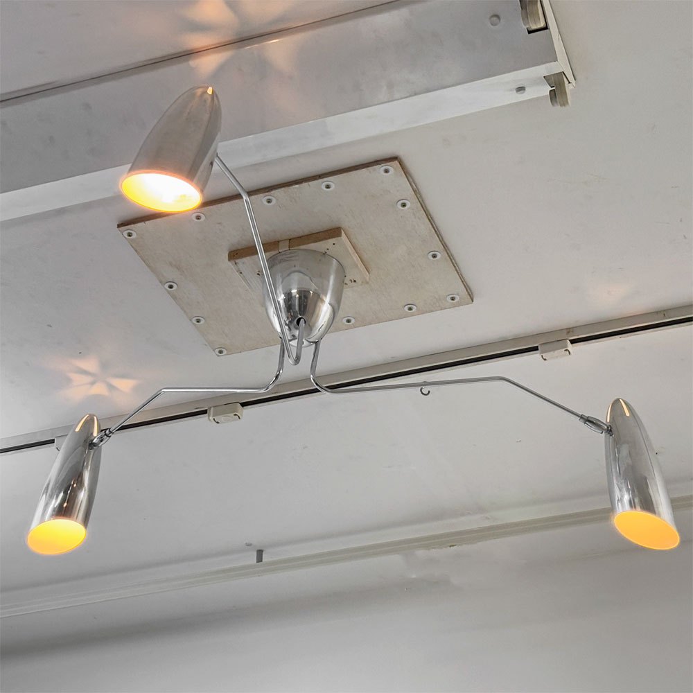 【祖師ヶ谷大蔵店】イデー IDEE エクリプス2 ECLIPSEⅡ 3ポイント 3灯ペンダントライト アルミシェード スペースエイジ インダストリアルデザイン 廃番 買取させていただきました。