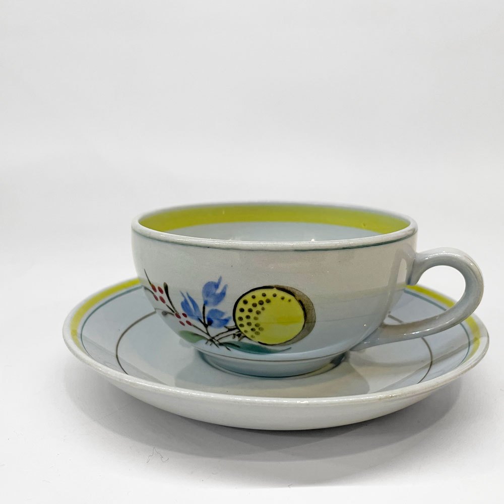 【下北沢店】アラビア ARABIA ウィンドフラワー Wind Flower カップ＆ソーサー ティーカップ 北欧ビンテージ オルガ・オソ 1960年代 北欧食器 2セット 買取させていただきました。