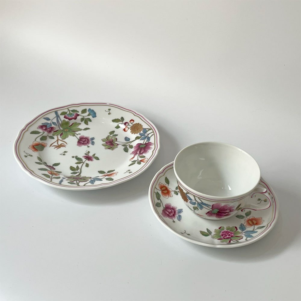 【下北沢店】リチャードジノリ Richard Ginori グランデューカ granduca カップ ソーサー プレート 3点セット 買取させていただきました。