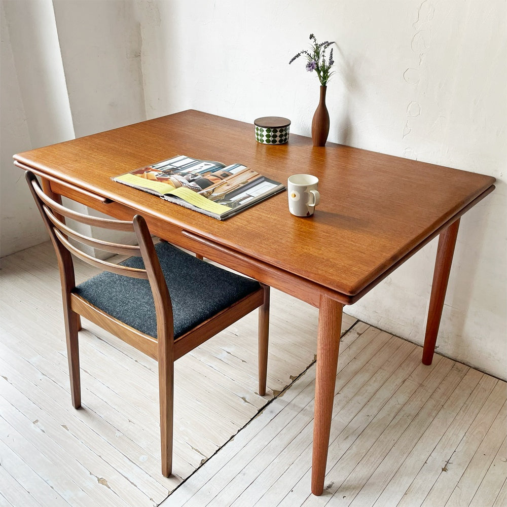 北欧ビンテージ チーク材 ドローリーフ ダイニングテーブル エクステンション 伸長式 W133~237cm デンマーク Danish Vintage～北欧が誇るデンマークビンテージの名作～