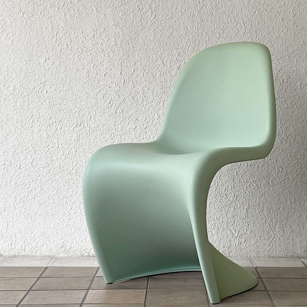  【用賀店】ヴィトラ vitra パントンチェア スタッキングチェア ソフトミント ヴェルナー・パントン ミッドセンチュリー 定価58,300円 買取させていただきました。
