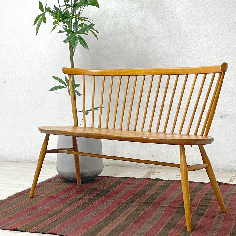 アーコール ERCOL 450 ラブシート love seat ベンチ エルム無垢材 スピンドルバック コロニアル様式 英国家具～一味違うアーコール～