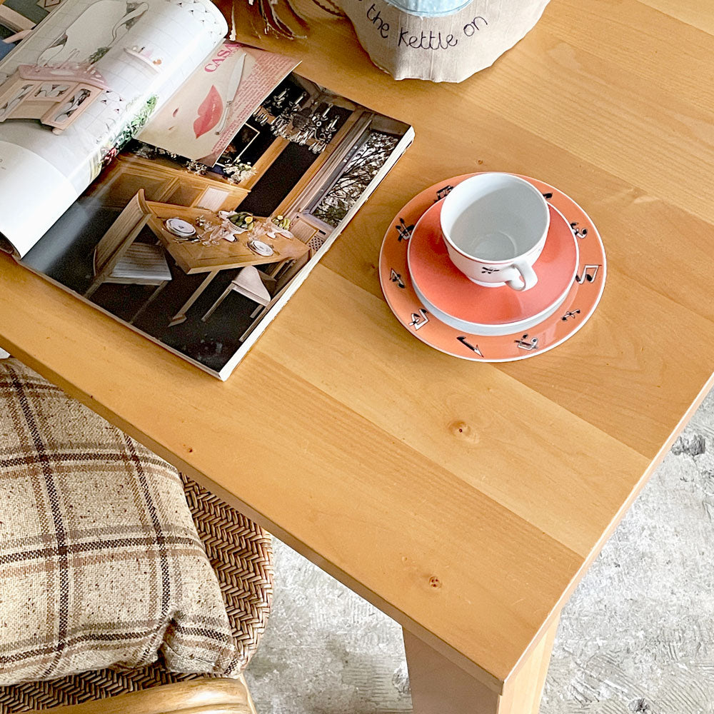 セミオーダー家具 ソフトメープル無垢集成材 ダイニングテーブル ウレタンクリア塗装 ナチュラル シンプルデザイン W150cm ～ 誰かのしっくりが、あなたのぴったりに。 ～