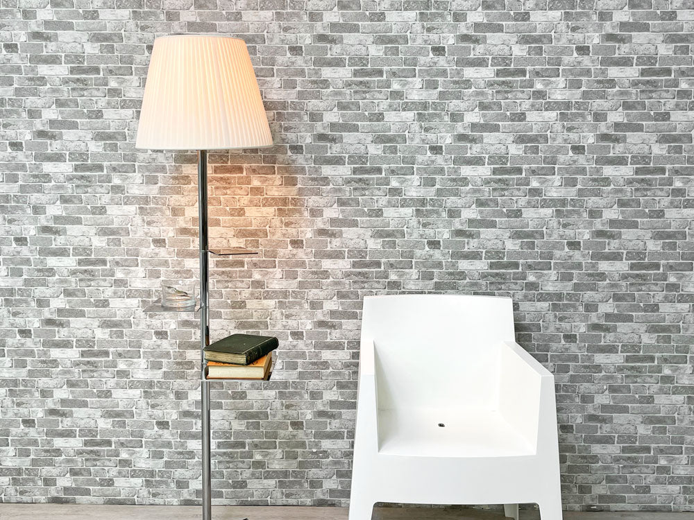 フロス FLOS ビブリオテークナショナル BIBLIOTHEQUE NATIONALE フロアランプ フィリップ・スタルク Phillipe Starck デザイン 定価：374,000円 中古品 買い取りしました。