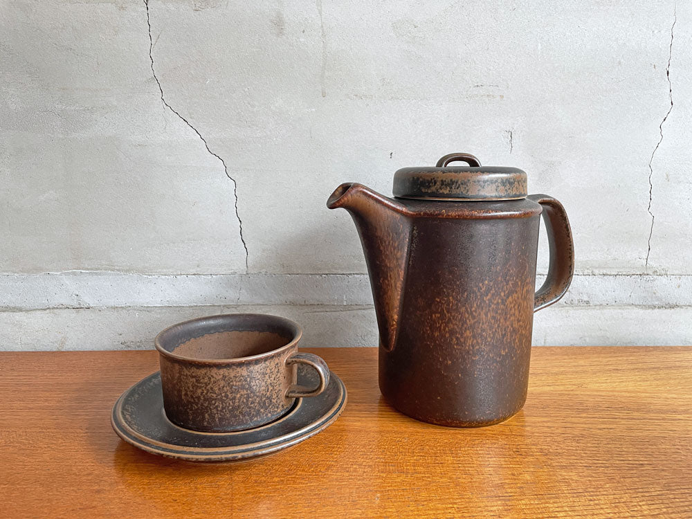 アラビア ARABIA ルスカ RUSKA コーヒーポット ティーカップ＆ソーサー  ウラ・プロコッペ Ulla Procope フィンランド 北欧食器 計2点 中古品 買い取りしました。
