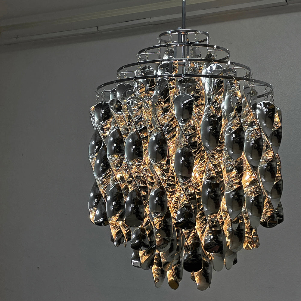 【祖師ヶ谷大蔵店】ヴァーパン VERPAN スパイラル SPIRAL SP01 776F-387N Φ450mm シルバー ペンダントライト ヴェルナー・パントン デンマーク ヤマギワ取扱い 定価451,000円 買取させていただきました。