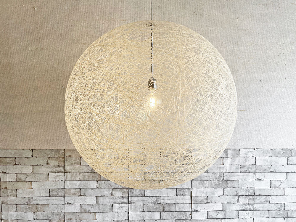 モーイ moooi ランダムライト2 Mサイズ ホワイト ペンダントライト ベルトヤン・ポット Bertjan Pot 定価￥157,300- 中古品 買い取りしました。