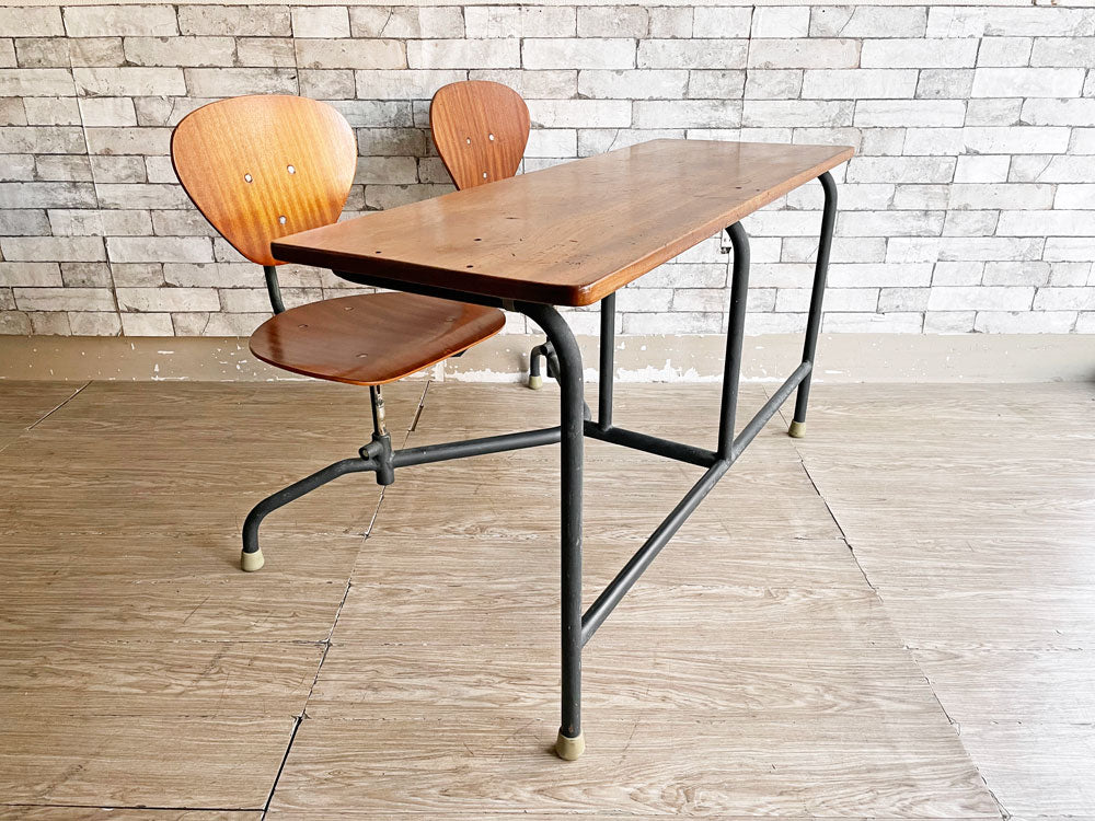 スウェーデンビンテージ Swedish Vintage スクールデスク＆チェア 一体型 チーク材 プライウッド フック付き 学習机 学校椅子 インダストリアル 希少 中古品 買い取りしました。