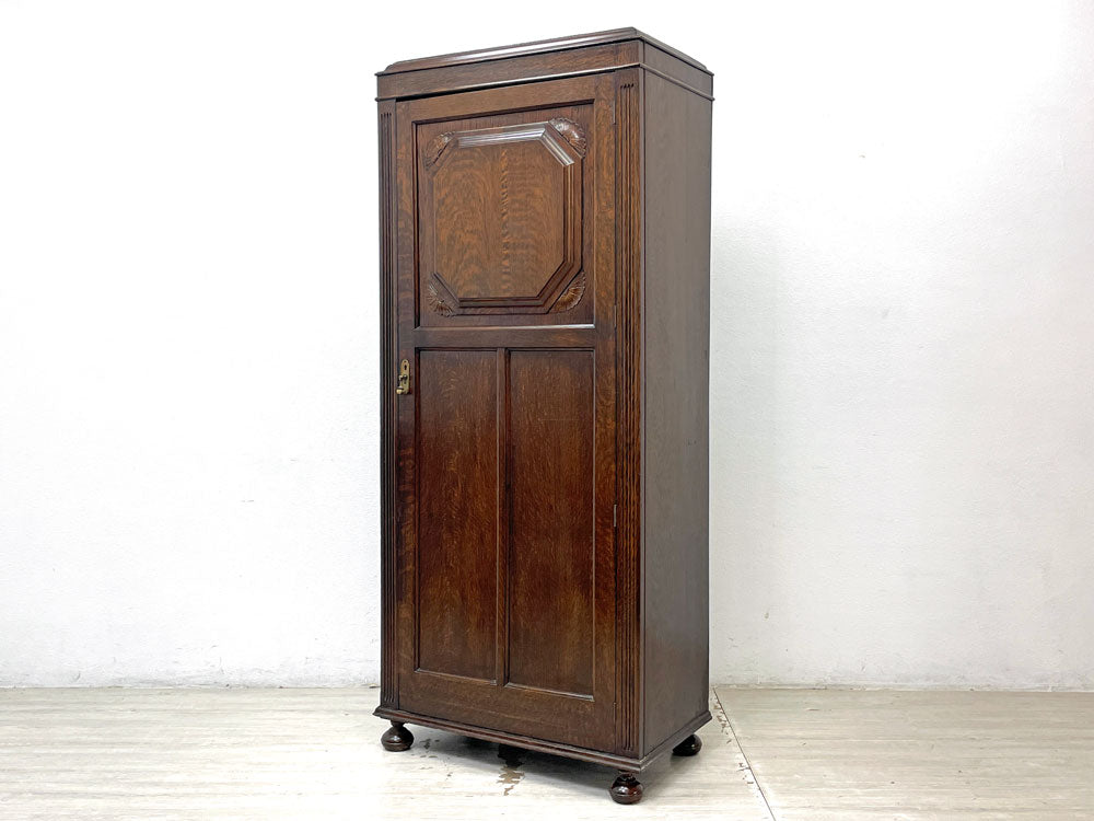 UKビンテージ ワードローブ ホールローブ クローゼット 洋タンス オーク材 ミラー 英国家具 ロイズアンティークス Lloyd's Antiques取り扱い 中古品 買い取りしました。