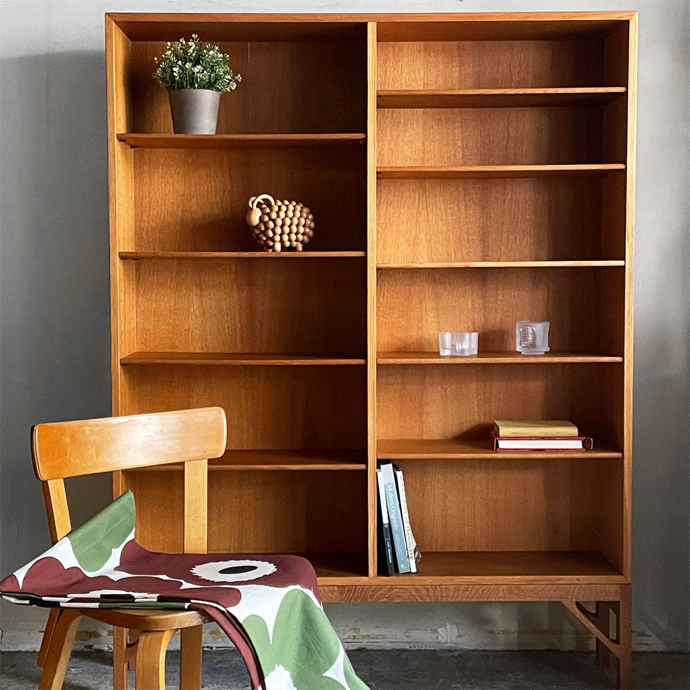 FDBモブラー FDB mobler model.154 ブックシェルフ 本棚 オーク材 ボーエ・モーエンセン Borge Mogensen W122 x H160 cm デンマーク 北欧家具 ～ 本を魅せる ～