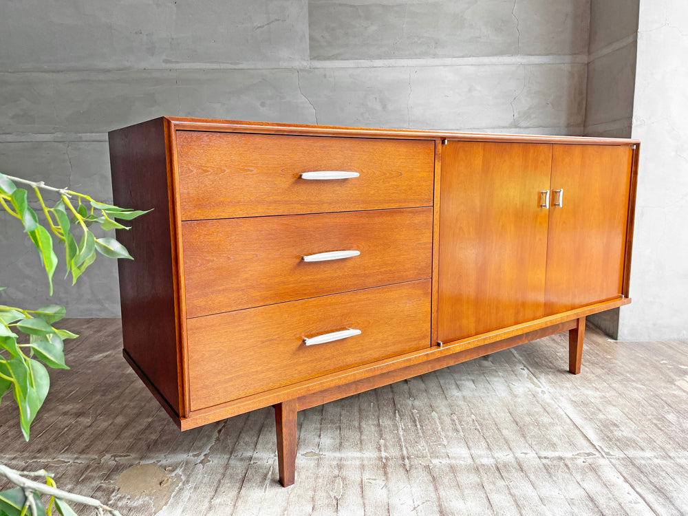 パシフィックファニチャーサービス PACIFIC FURNITURE SERVICE HD CABINET L サイドボード バーチ材 W149cm P.F.S. ミッドセンチュリー  中古品 買い取りしました。