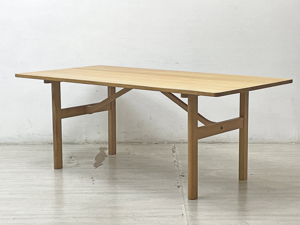 フレデリシア FREDERICIA BM84 Model 6284 ダイニングテーブル オーク無垢材 オイル仕上げ W180cm ボーエ・モーエンセン 北欧家具 中古品 買い取りしました。