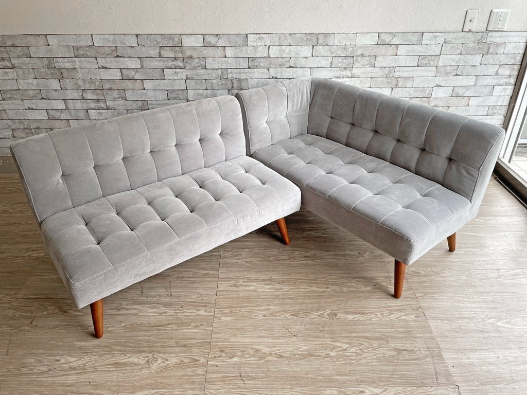 ビーカンパニー B-COMPANY ケティル KETIL アームソファ 右肘  2Pソファ ファブリック ラバーウッド 北欧スタイル  買い取りしました。