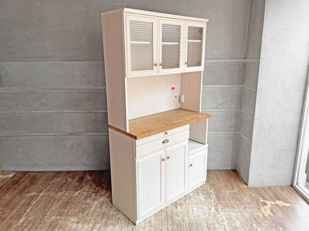 ビーカンパニー B-COMPANY クリチコ CRICHICO キッチンボード パイン材 食器棚 H180cm 中古品 買い取りしました。