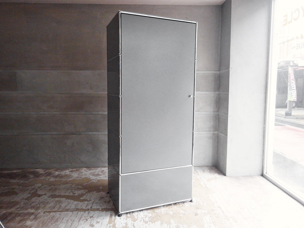 ユーエスエムハラー USM Haller モジュラーファニチャー Modular Furniture ハラーシステム ワードローブ クローゼット ミッドグレー セミオーダー品  中古品 買い取りしました。