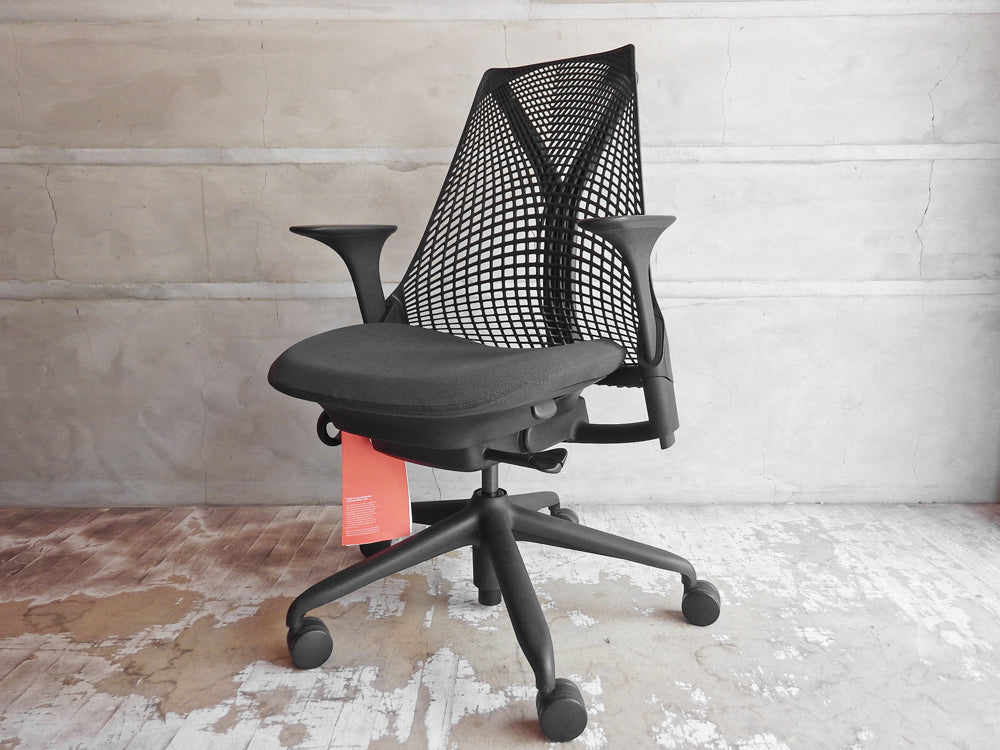 ハーマンミラー Herman Miller セイルチェア SAYL Chair ミドルバック デスクチェア イヴ・ベアール 定価￥83,600- 中古品 買い取りしました。