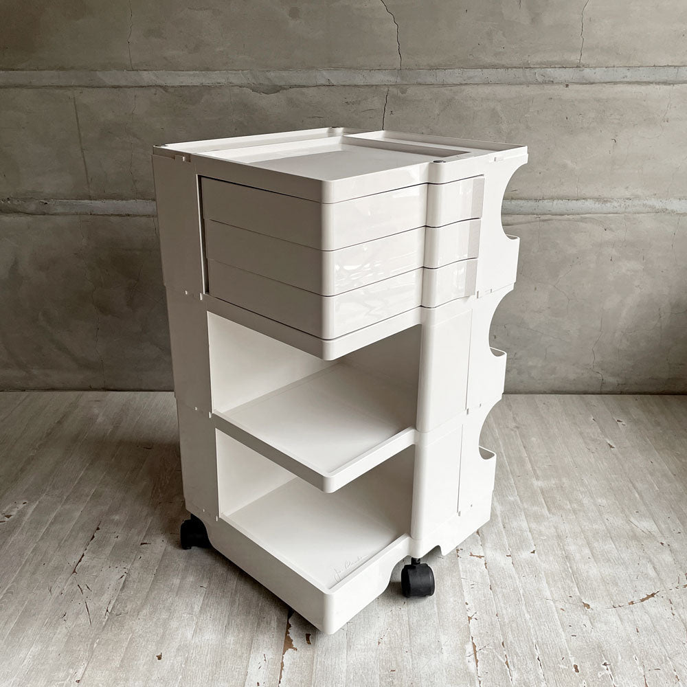 【学芸大学店】ビーライン B-LINE ボビーワゴン Boby Wagon 3段3トレイ キャスター付 ホワイト ジョエ・コロンボ イタリア ♪ 買取させていただきました。