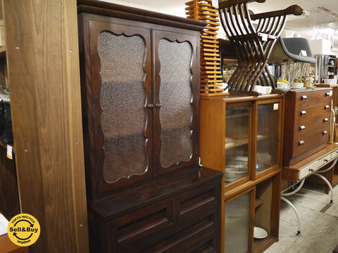 松本民芸家具 ミズメザクラ 希少　食器棚 カップボード ダイヤガラス～一つ一つの感覚の違いの積み重ねによって変わる「生活の質」～【買取と販売とレンタルのお店】