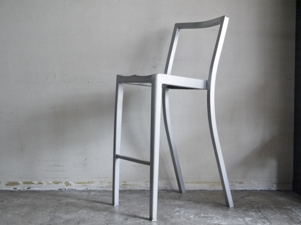 エメコ EMECO アイコン ICON バースツール BARSTOOL フィリップ・スタルク Philippe Starck デザイン アルミニウム 中古品 買い取りしました。