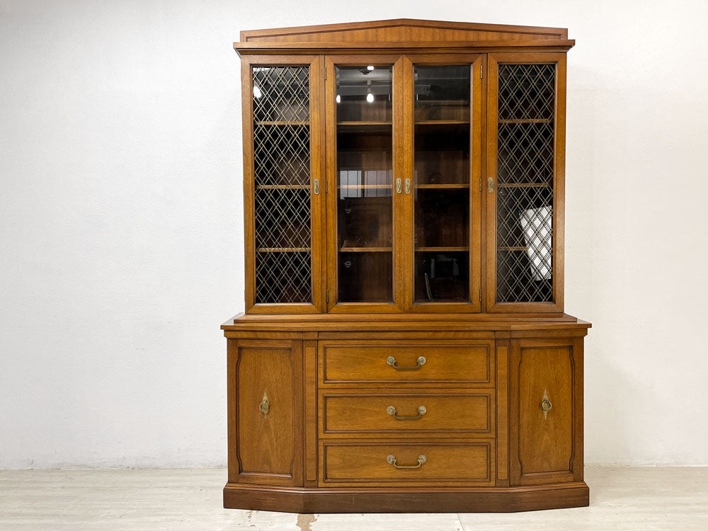ドレクセルヘリテイジ DREXEL HERITAGE トライユン TRIUNE カップボード キャビネット 食器棚 マホガニー材 高さ203cm アメリカ US家具  中古品 買い取りしました。