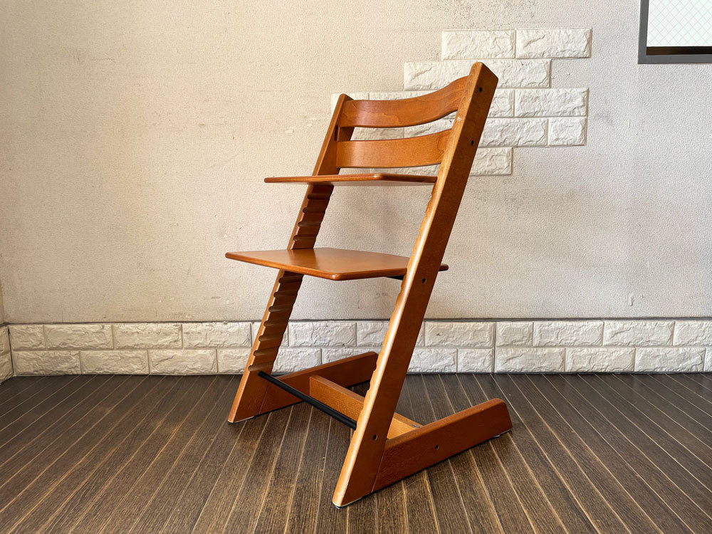 ストッケ STOKKE トリップトラップ TRIPP TRAPP ベビーチェア キッズチェア チェリー S/N3～ ノルウェー 北欧家具 中古品  買い取りしました。