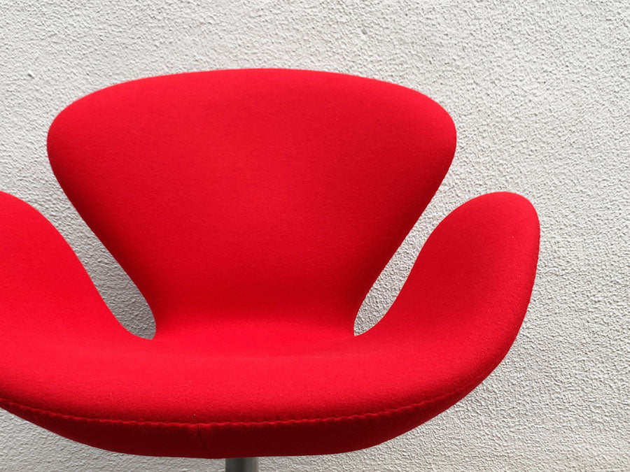 フリッツハンセン Fritz Hansen スワンチェア SWAN CHAIR スウィベルチェア 正規品 アルネヤコブセン Arne Jacobsen デザイン 名作椅子 美品 ～巨匠アルネ・ヤコブセン不朽の名作～