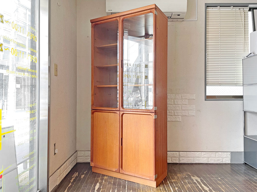 日田工芸 Hita Craft マキシム maxim ビンテージ チーク材 カップボード 買い取りしました。