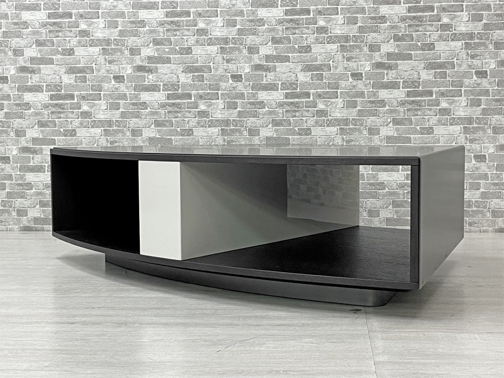 ミノッティ Minotti アンバー AMBER ローユニット ローボード サイドテーブル ローテーブル AVボード 扇型 コーナー W136.5 D91cm クリストフ・デルクール イタリア 買い取りしました。