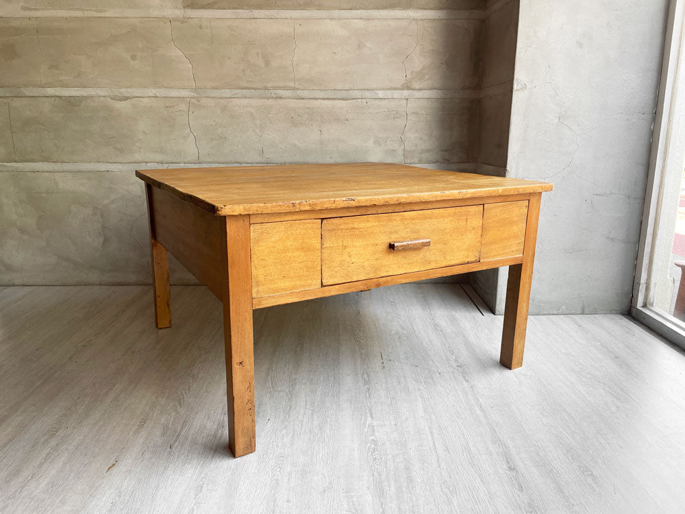 北欧ビンテージ Scandinavian Vintage 無垢材 スクエア センターテーブル コーヒーテーブル W91 抽斗付き 中古品 買い取りしました。