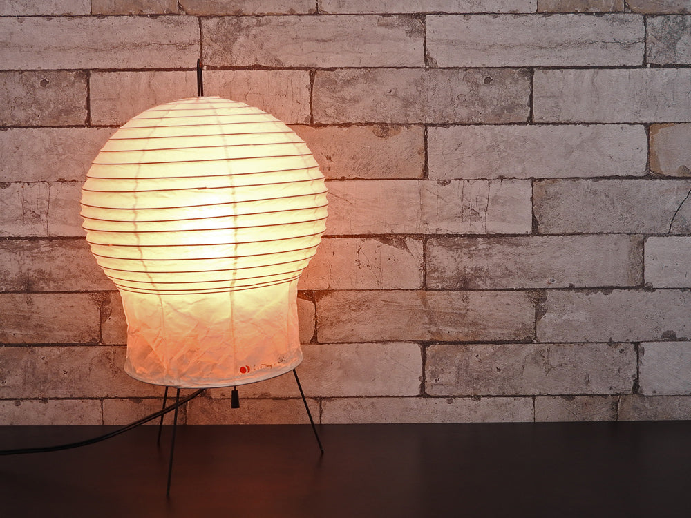 イサムノグチ Isamu Noguchi アカリ AKARI 2N テーブルランプ 和紙照明 中古品 買い取りしました。