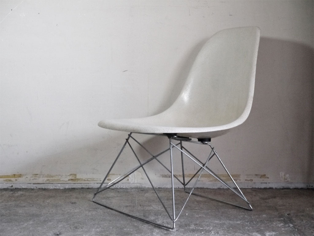 ハーマンミラー Herman Miller 2ndビンテージ サイドシェルチェア FRP製 パーチメント キャッツクレイドルベース C&R イームズ ミッドセンチュリー 中古品 買い取りしました。