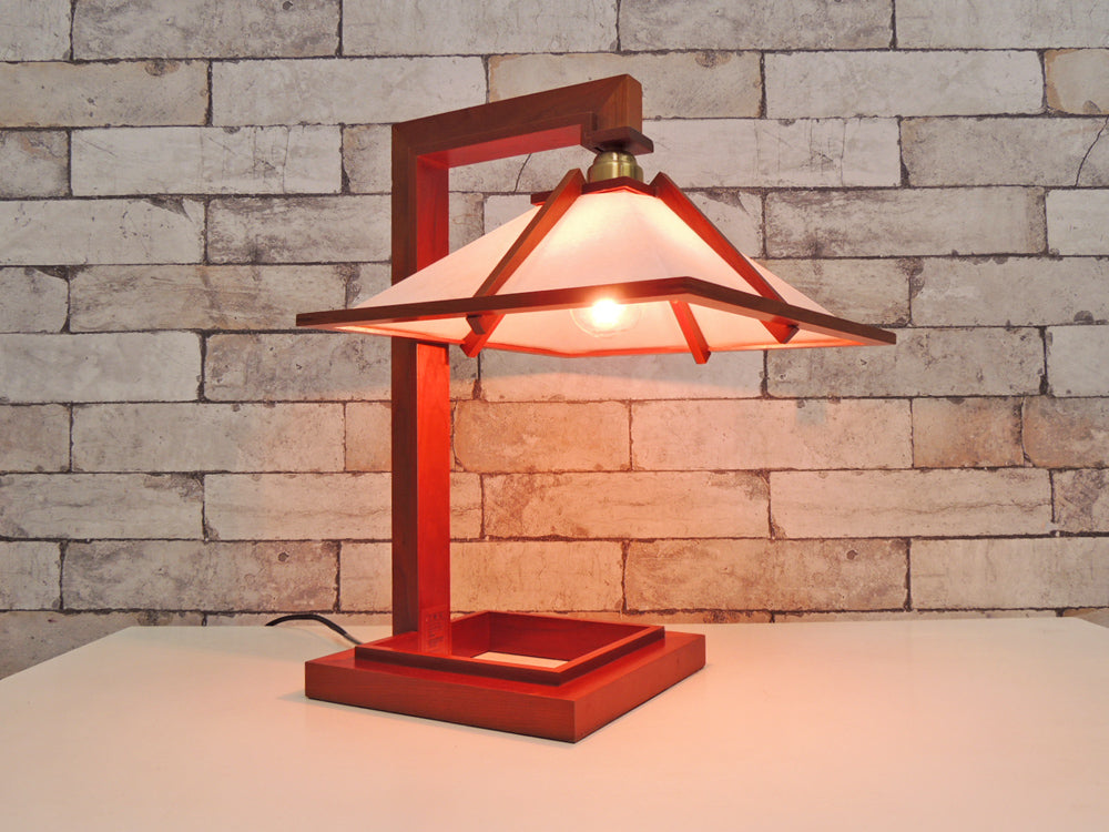 フランクロイドライト FRANK LLOYD WRIGHT タリアセン1 テーブルランプ S2527 チェリー色 ヤマギワ取扱い 中古品 買い取りしました。
