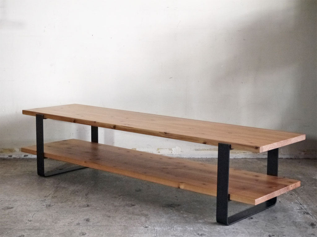 かなでもの KANADEMONO THE TV BOARD LOW TABLE 杉無垢材 × Black Steel w140cm 中古品 買い取りしました。