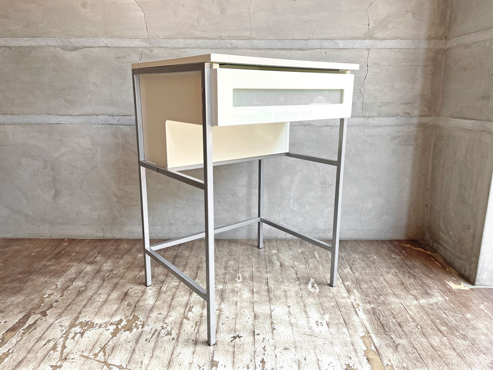 モダンデザイン Modern Design ドレッサー デスク 鏡台 ミラー ピアノフィニッシュ ホワイト  中古品 買い取りしました。