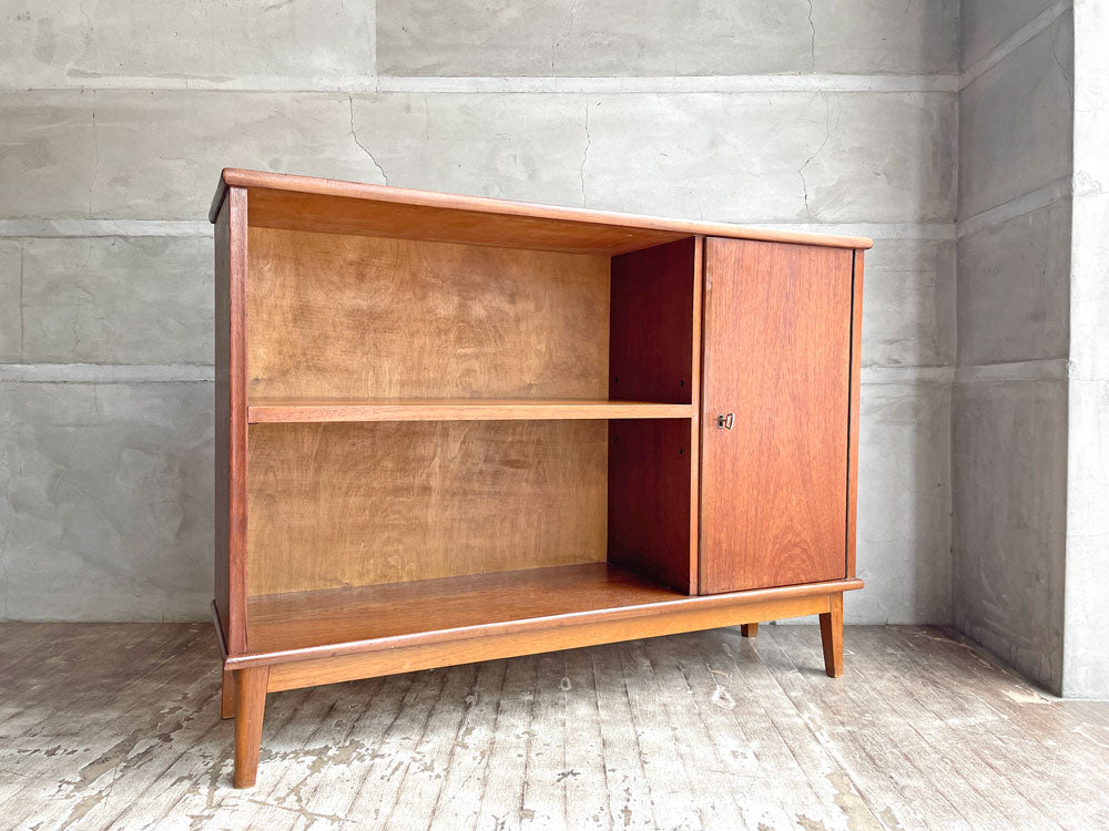 デンマークビンテージ Danish vintage チーク材 ブックケース キャビネット サイドボードチェスト 鍵付き 北欧家具  中古品 買い取りしました。