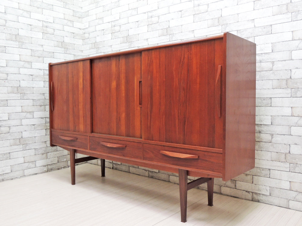 ESモブラー ES Møbler チーク材 サイドボード カクテルキャビネット デンマーク SILKEBORG 1950-60s 北欧ビンテージ   中古品 買い取りしました。