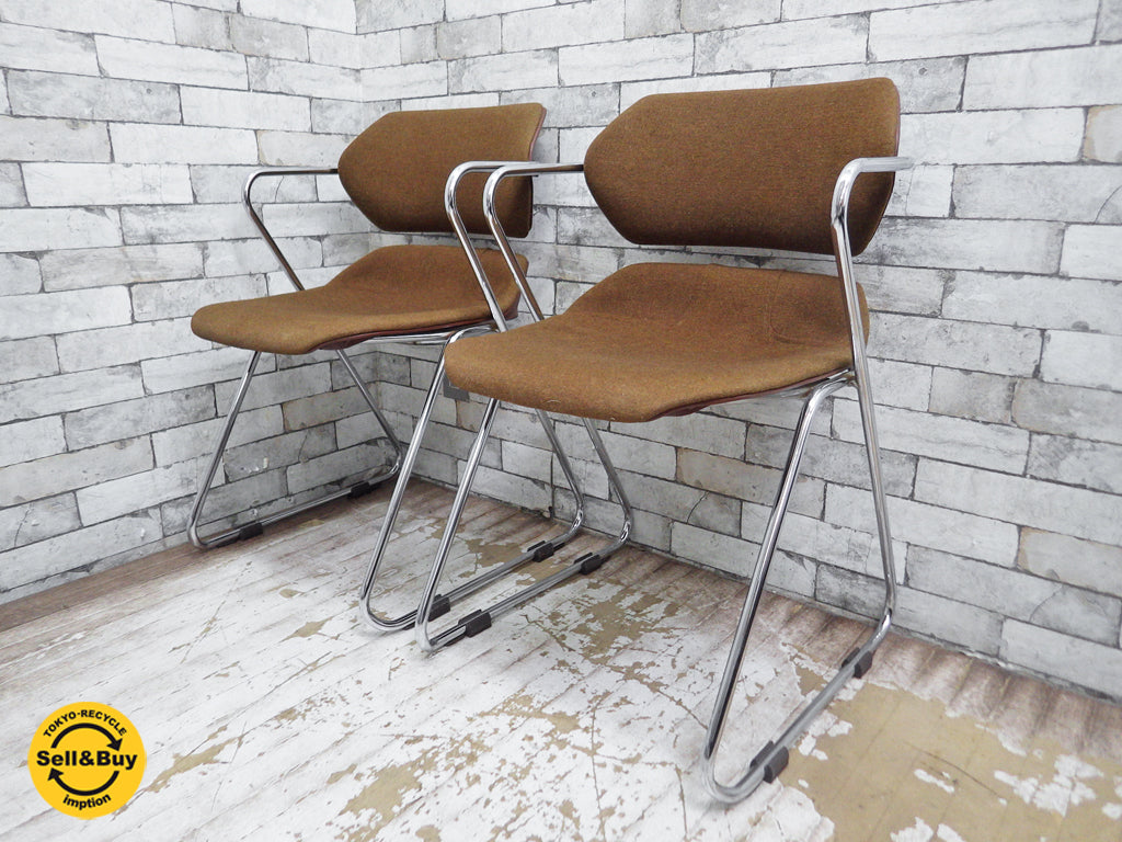 アメリカンシーティング社 American Seating アクトンスタッカー Acton Stacker スタッキングチェア 2脚セット アメリカ USA インダストリアル 中古品 買い取りしました。