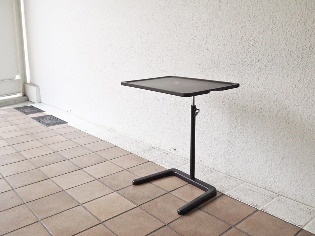 ヴィトラ Vitra ネステーブル NESTABLE ジャスパー モリソン Jasper Ｍorrison チョコレート サイドテーブル 昇降式 中古品 買い取りしました。