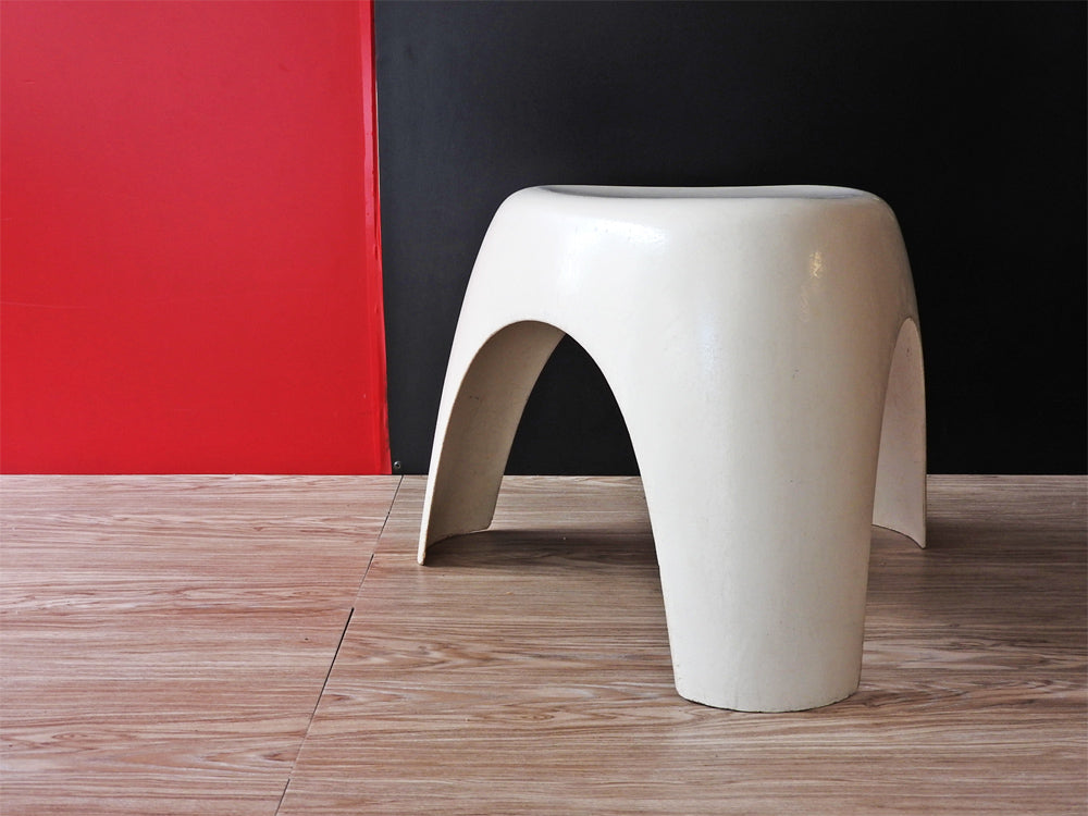 コトブキ kotobuki エレファントスツール Elephant Stool ホワイト FRP製 柳宗理 70sビンテージ ミッドセンチュリー 稀少 中古品 買い取りしました。