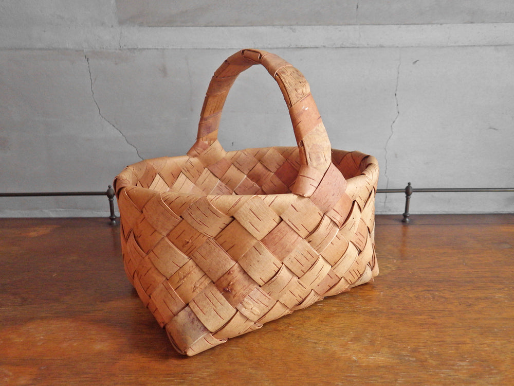 白樺 ワンハンドルバッグ バスケット ハンドメイド 北欧 中古品 買い取りしました。