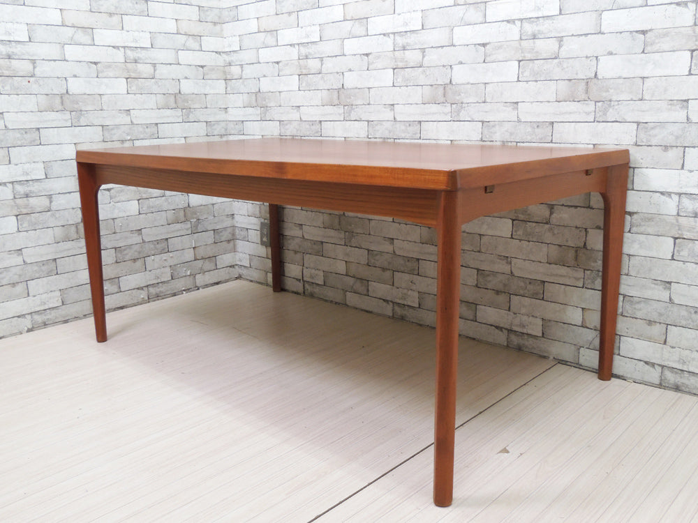 Vejle Stole og Møbelfabrik EXテーブル チーク材 ダイニングテーブル Henning Kjærnulf デンマーク 北欧ビンテージ  中古品 買い取りしました。
