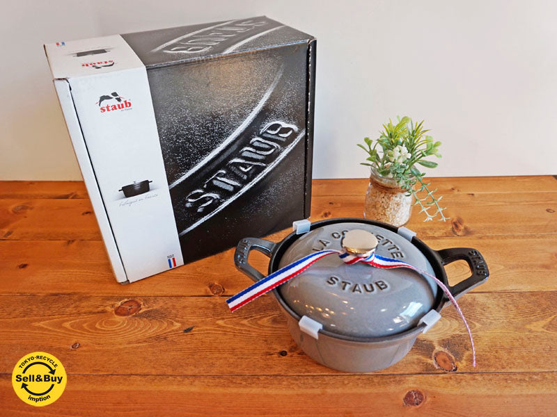 ストウブ STAUB ココットビンテージシリーズ ホーロー鍋 両手鍋 グレー 12cm  中古品 買い取りしました。祖師ヶ谷大蔵店 出張買取もお任せ下さい。
