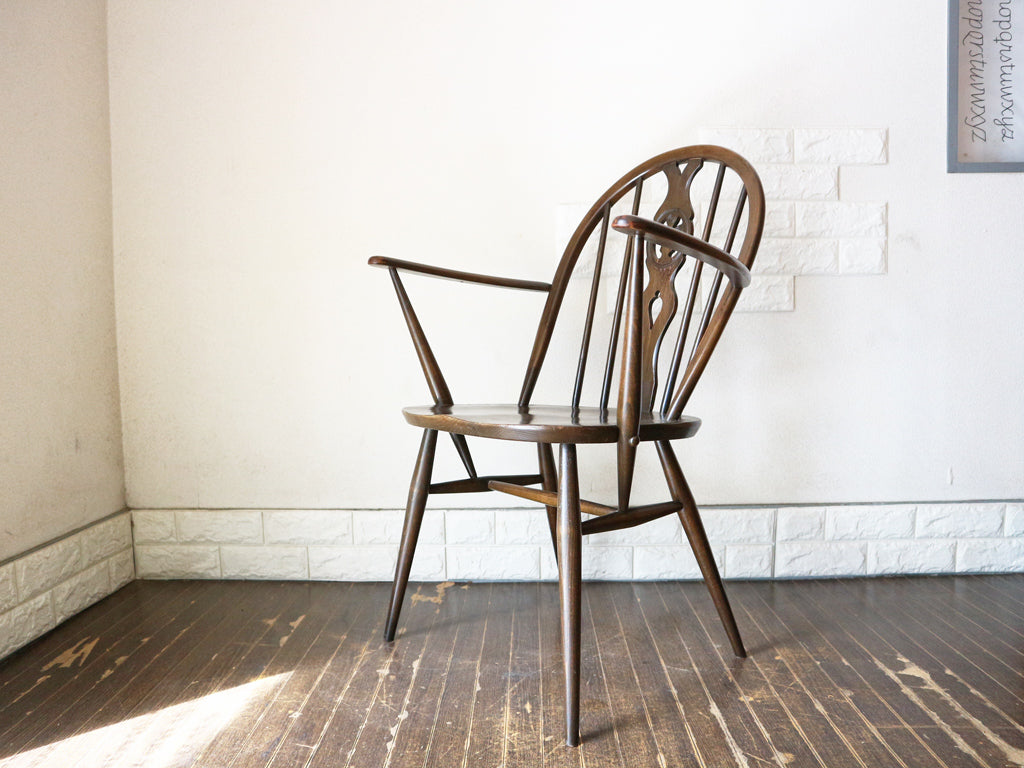 アーコール Ercol ホイールバック チェア ダイニングチェア 英国 UKヴィンテージ   買い取りしました。