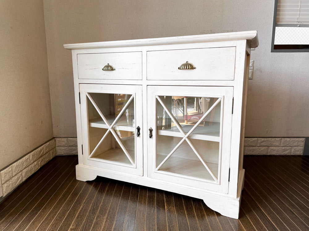 ビーカンパニー B-Company ホワイトペイント キャビネット サイドボード キッチンカウンター W108cm シャビーシック フレンチカントリースタイル 中古品  買い取りしました。