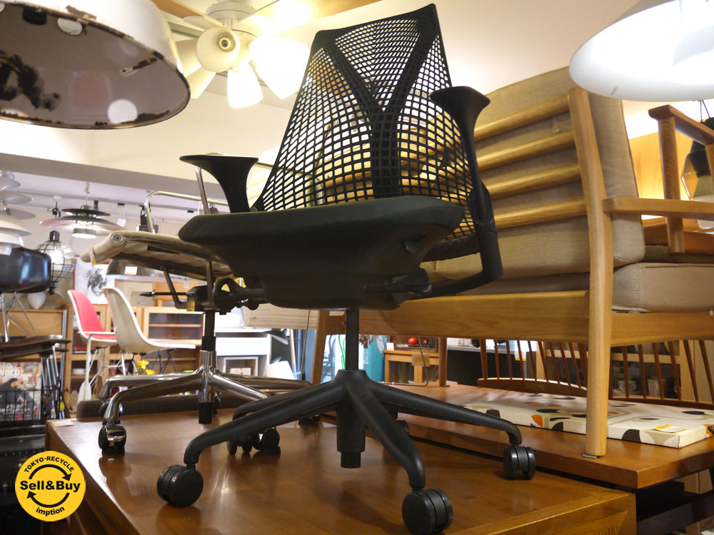 ハーマンミラー Herman Miller セイルチェア SAYL CHAIR ミドルバック ブラック デスクチェア キャスター 　中古品 買い取りしました。