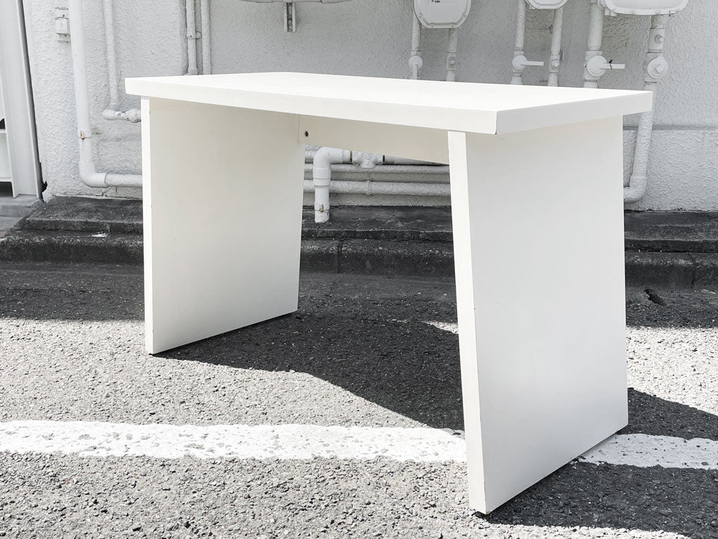 レトロモダン Retro Modern デスク 机 ホワイト シンプル 木製 中古品 買い取りしました。